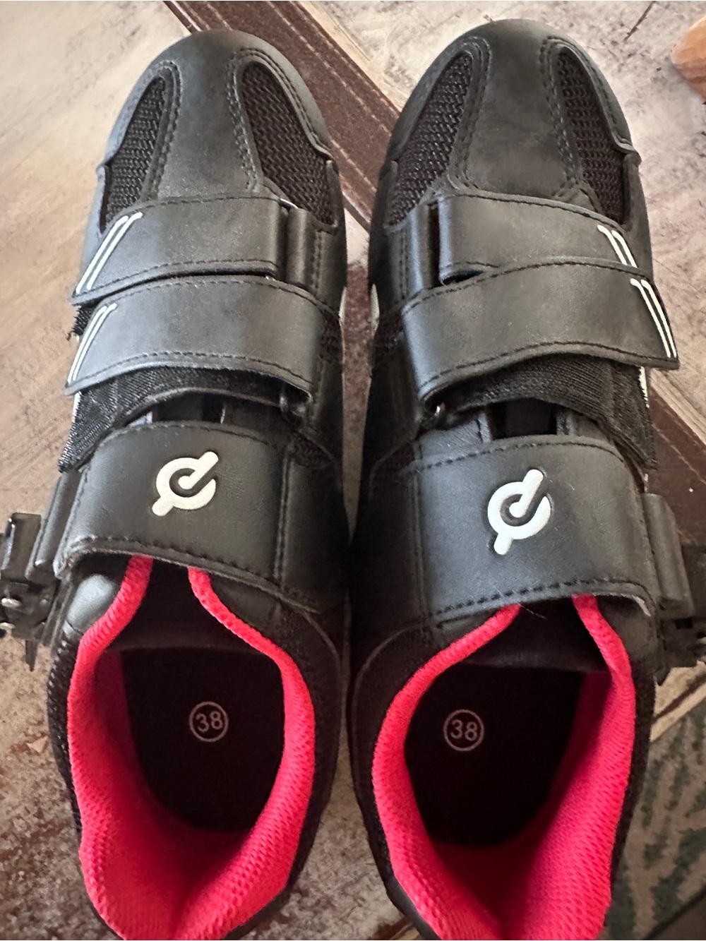 Women’s  Black peleton/ cycling Shoes with Red Lining - Velcro Closure